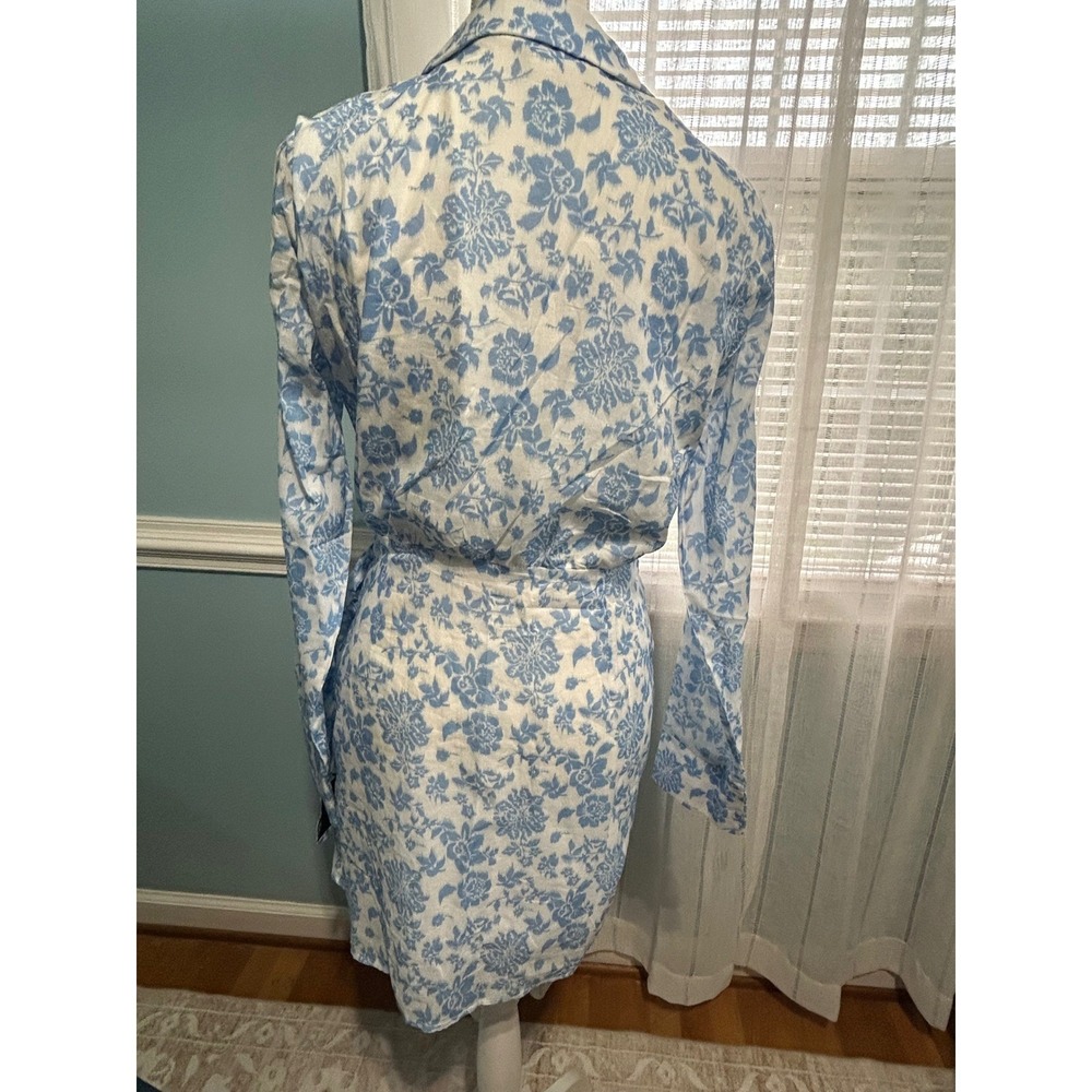 Lulus Blue White Floral Long Sleeve Wrap Mini Dress Cotton Buckle Detail NWT L - Picture 10 of 10
